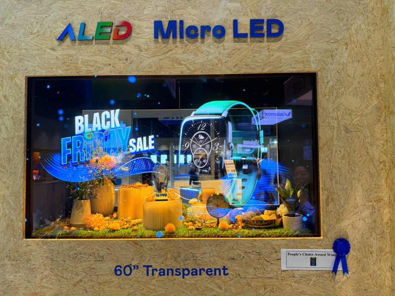 NG娱乐60吋高透明度Micro LED显示器获”最佳Micro LED技术应用奖”，将Micro LED面板透明化之设计特性极致发挥，以可扩展性无缝拼接技术打造，具备600 nits全画面亮度、大于60%穿透率及超过NTSC 110%的优异广色域表现，可依需求灵活应用于各种场域